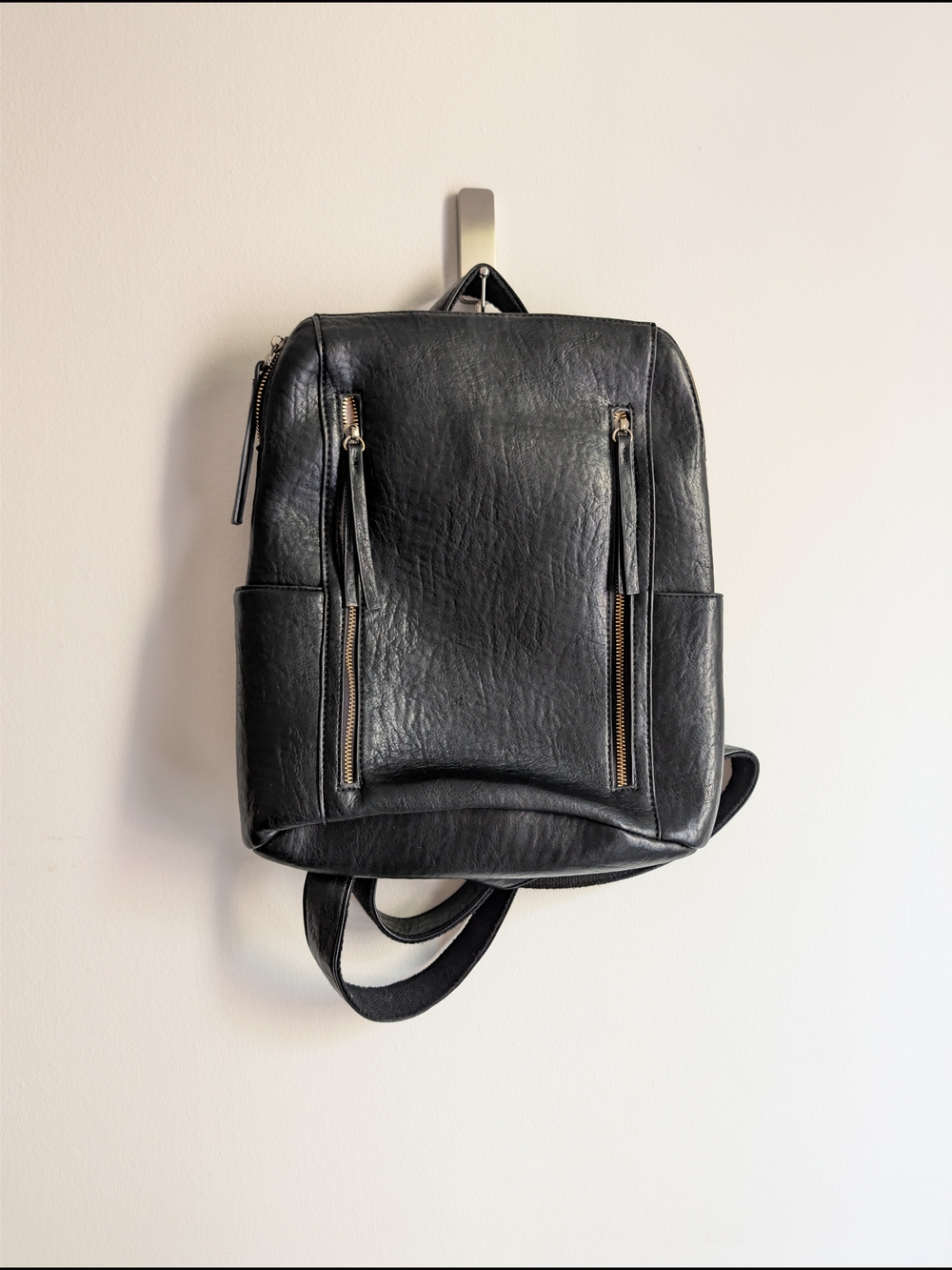 Black vegan Leather Backpack - Sleek Everyday Carry
